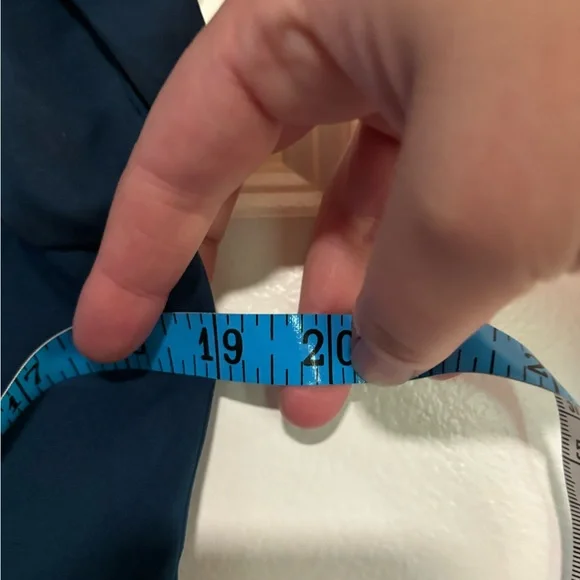 Express Women's Cap Sleeve Top, size Small - Picture 5 of 6